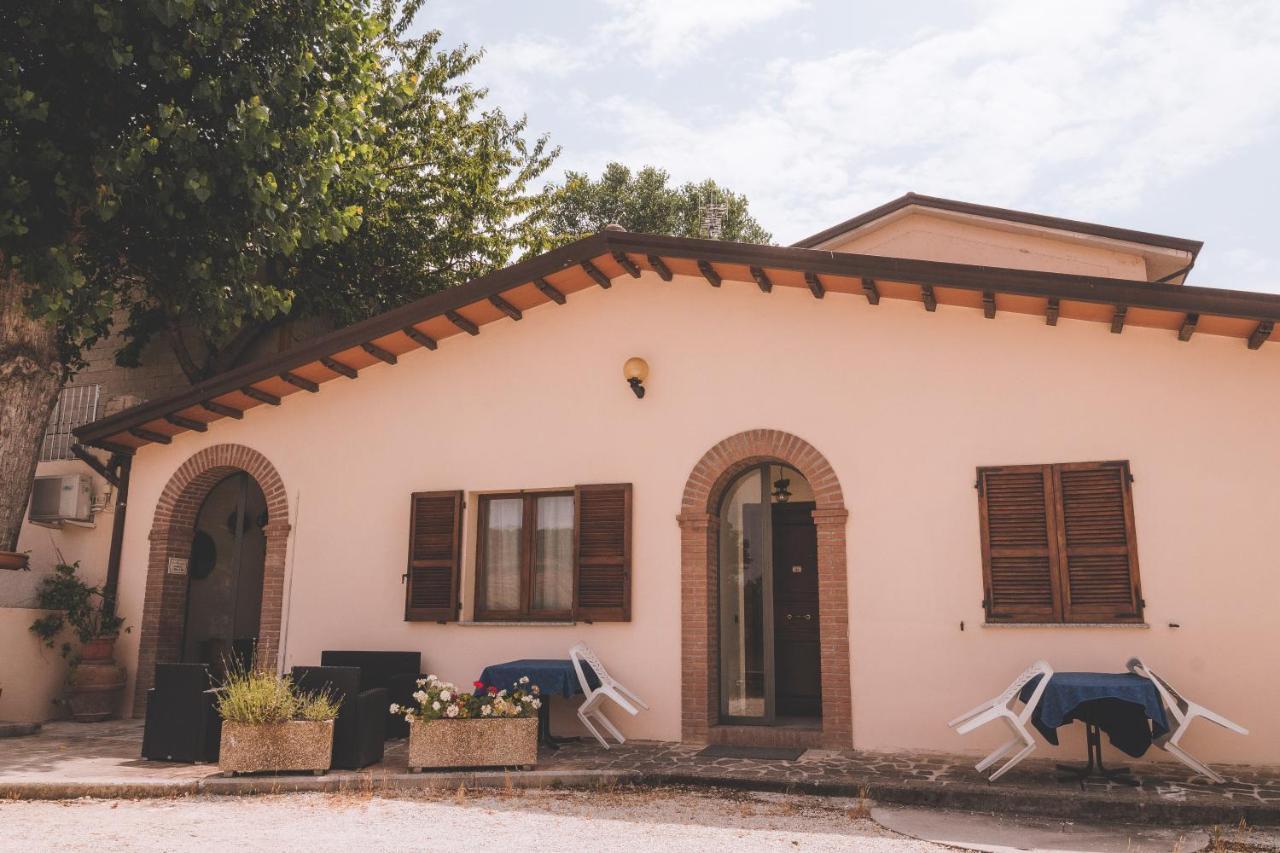 Agriturismo Le Francesche Villa Nocera Umbra Exterior photo